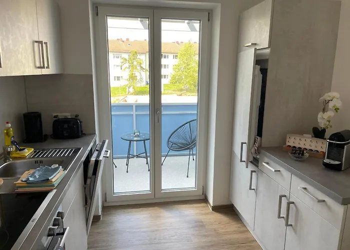 Am Fleurystr, All New, Komfortabel, Zentral In Amberg!!!