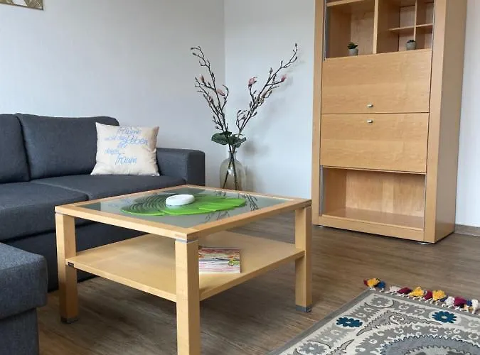 Am Fleurystr, All New, Komfortabel, Zentral In Amberg!!!